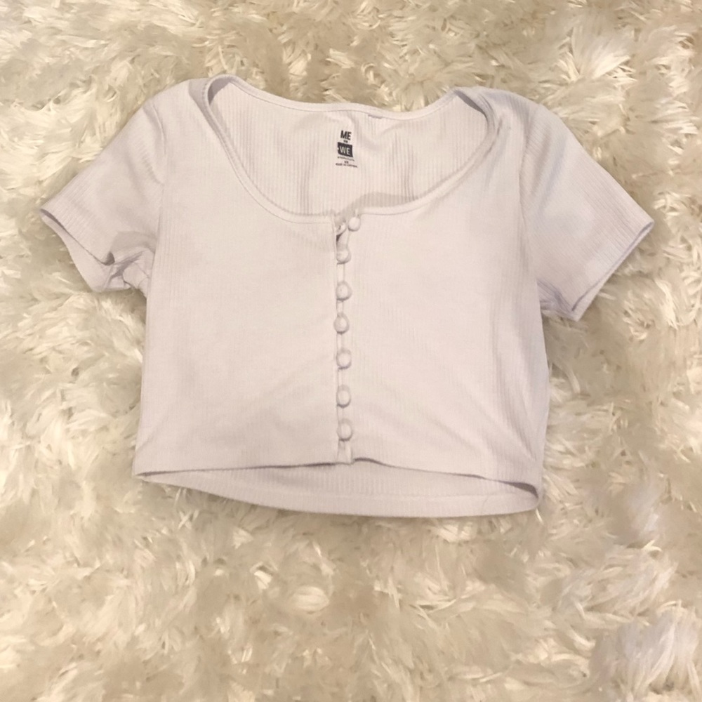 White crop top